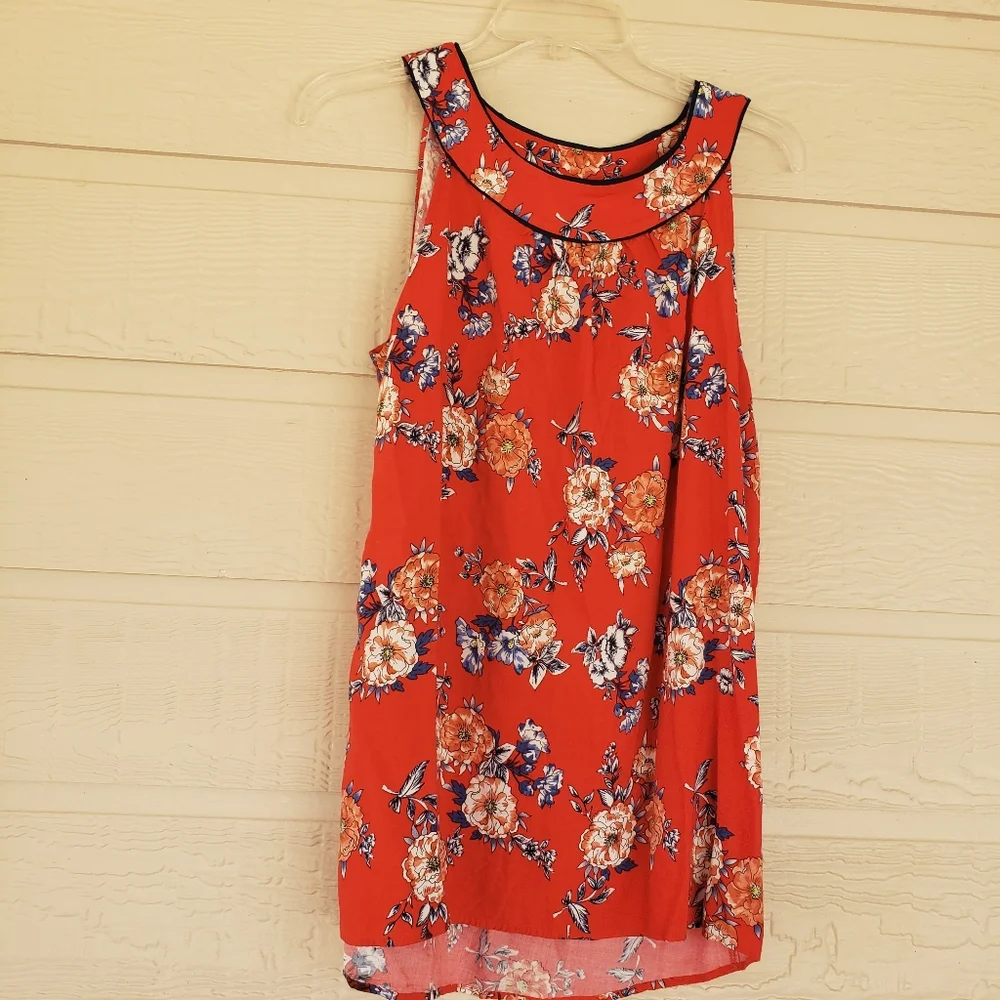 AGF Tank Top woman’s large Floral red Blue Blouse Top scooped neck feminine - Picture 1 of 4